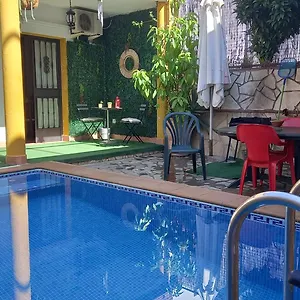 https://casa-rural-huerta-san-miguel.es-andalucia.com